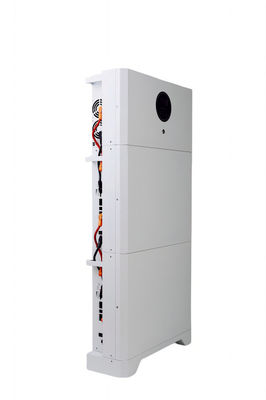 IP65 Quick Plug 51.2V 100A System przechowywania baterii solarnej mieszkalnej ESS wbudowany w BMS dla systemu paneli słonecznych