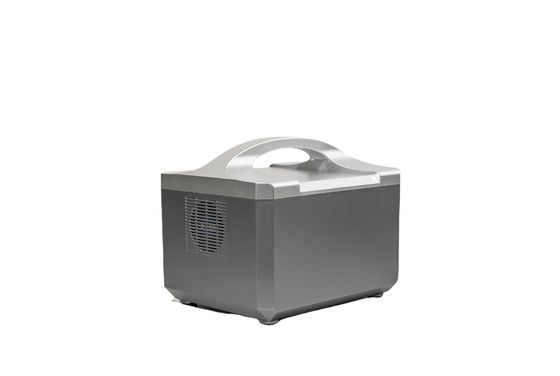 IP65 Przenośne źródło zasilania ŻyciePO4 600WH Akumulator Moc wyjściowa do 1200W Generator energii słonecznej do obozowania / domowego użytku