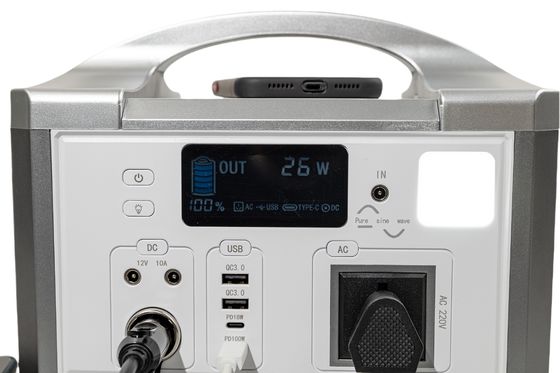 50HZ/60HZ AC Outlet Flash Fish Generator słoneczny Przenośny magazyn energii z ładowaniem paneli słonecznych dla urządzeń biurowych