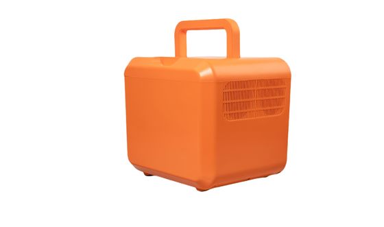 CE Approved 1500W AC Outlet Output Pure Sine Wave Portable Power Generator With LCD For Car Jump Starter / RV Camping