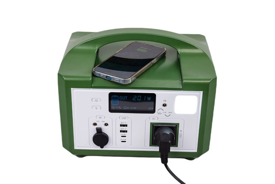Szybkie ładowanie MPPT Solar Cotroller 600W Power Green Plastic Case Solar Generator For Outdoor Backup System