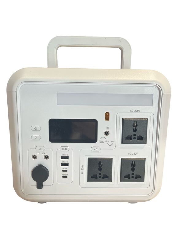 Brak efektu pamięci 1500W Moc wyjściowa w jednym systemie słonecznym Przenośna elektrownia AC z światłem LED do kempingu RV